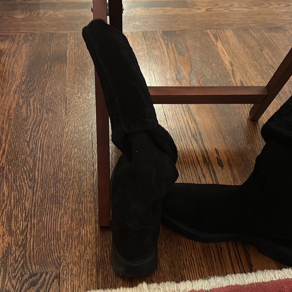 Stuart Weitzman Luiza Chill Fold Over Shearling Boot - Picture 4 of 5